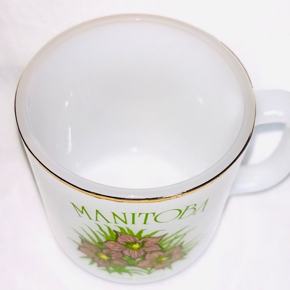 Glasbake Mug Manitoba Province Flower Pink Prairie Crocus Milk Glass Vintage - Picture 2 of 4